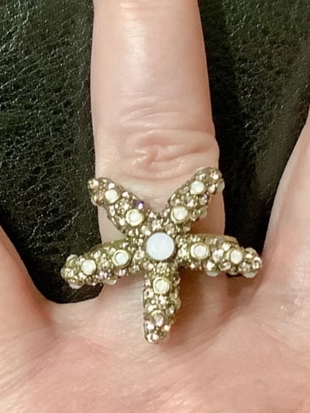 Ring- Heidi Daus  Starfish Ring in Gold Tone with Opalescent Crystals. Sz. 7